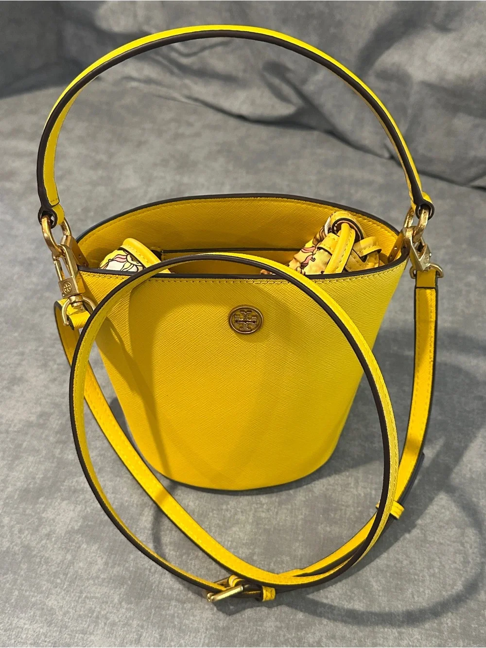 Tory Burch Robinson Mini Bucket Bag